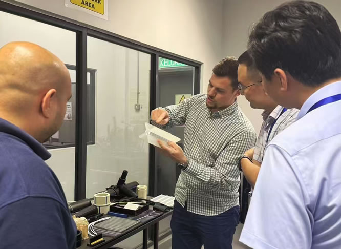 QIWT国焊培访问塑料连接检验中心 QIWT国焊培访问塑料连接检验中心